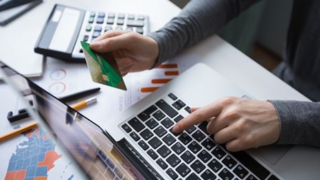 banking-legacy-backbase-payment 9x5.jpg