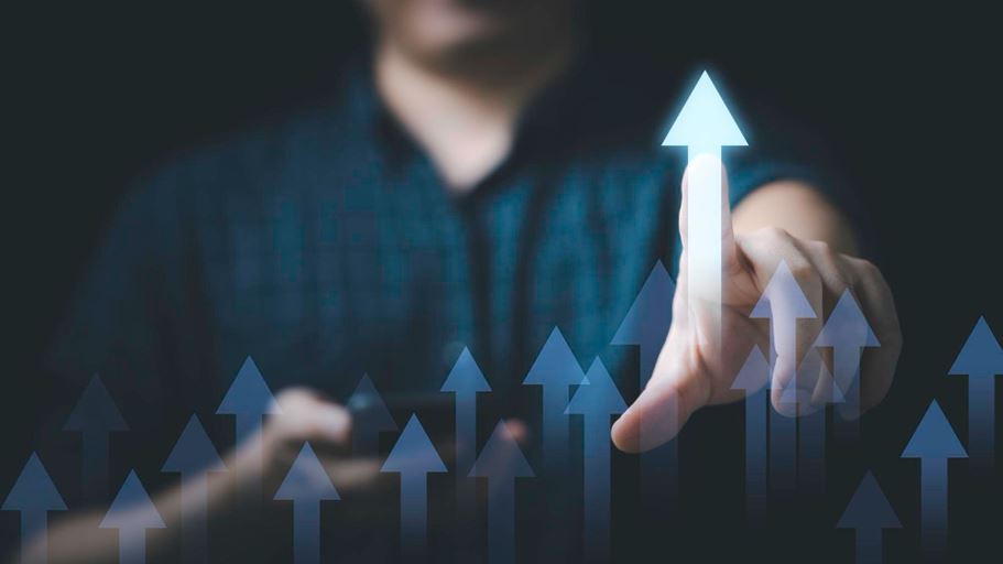 <a href="https://www.freepik.com/free-photo/businessman-touching-glowing-increasing-arrow-business-profit-investment-growth-concept_25362269.htm#fromView=search&page=1&position=24&uuid=92a9f53c-94db-408b-9389-2b57ca3a445e&query=business+growth">Image by DilokaStudio on Freepik</a>